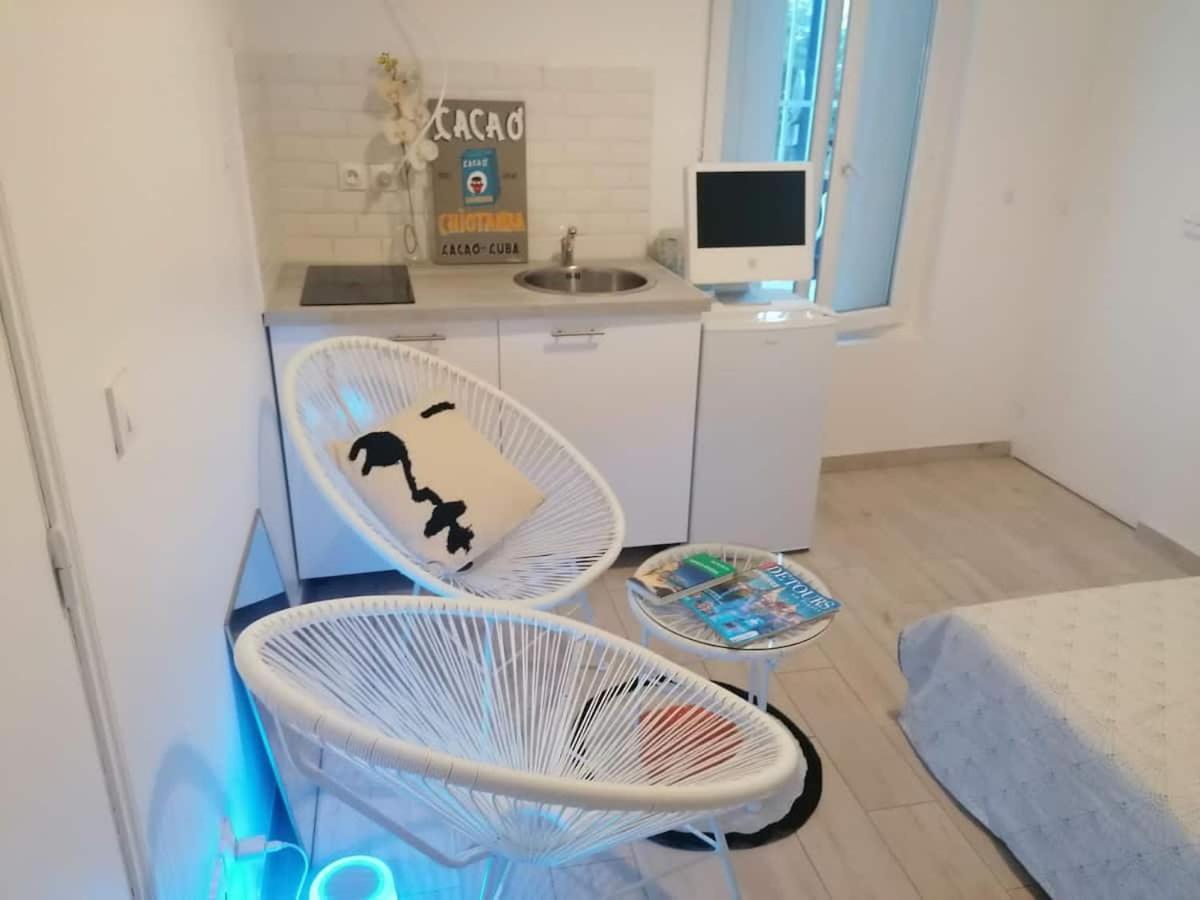 Superbe Logement Apartment Drancy Bagian luar foto