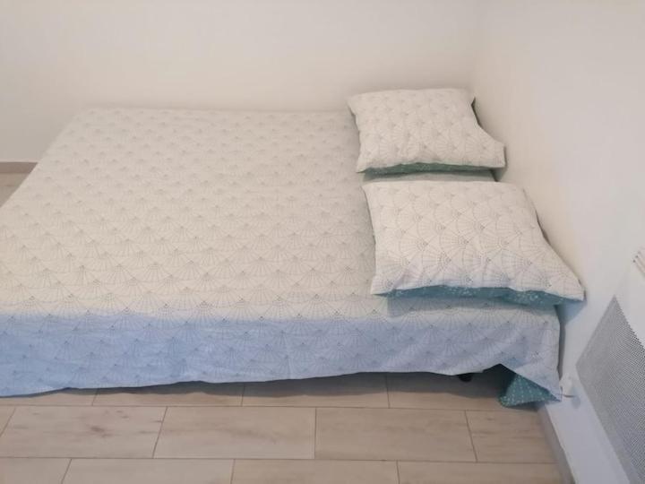 Superbe Logement Apartment Drancy Bagian luar foto